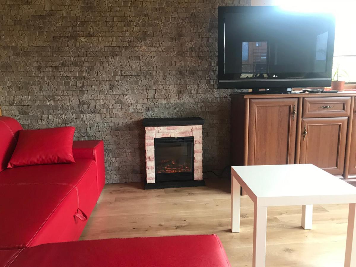 Caloroczny Dom Letniskowy Holiday home Chmielno